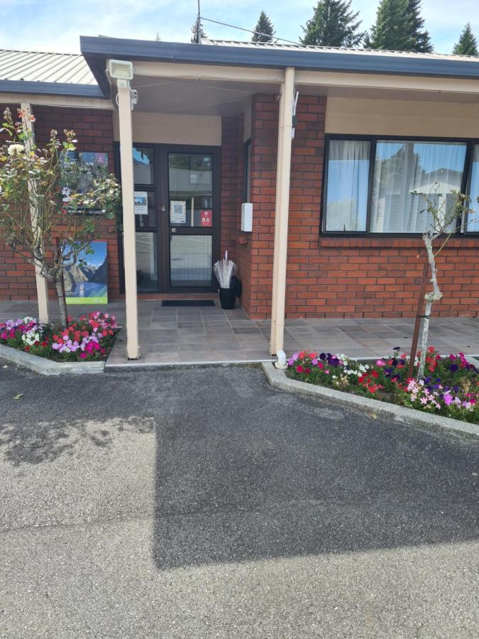 Arran Motel Te Anau Exterior foto