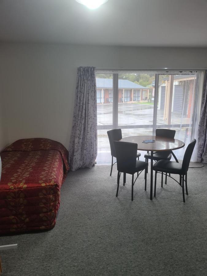 Arran Motel Te Anau Exterior foto
