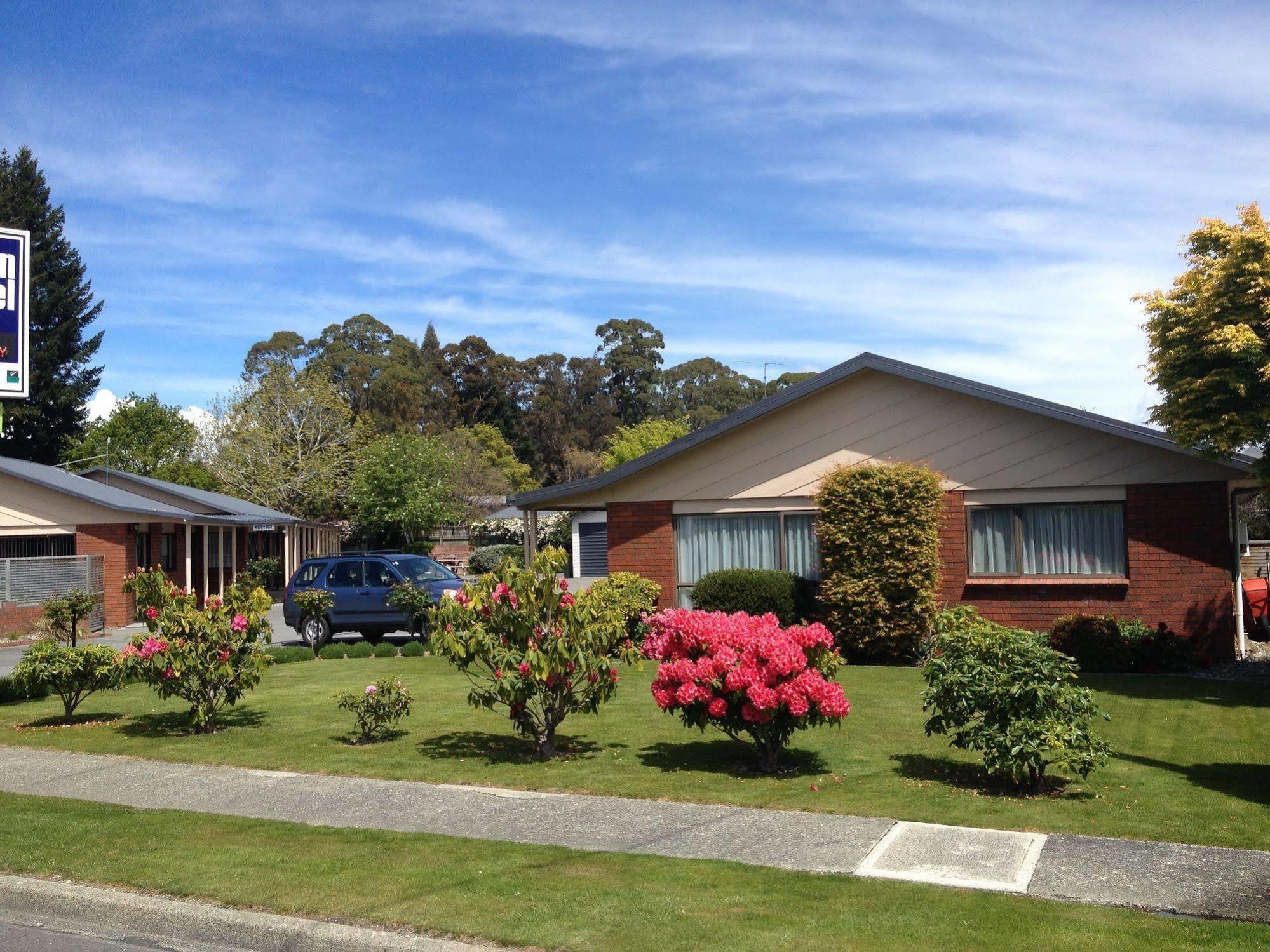 Arran Motel Te Anau Exterior foto